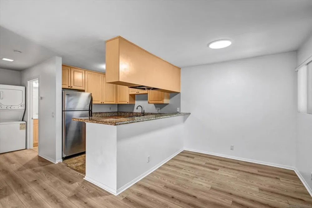 10026 Maya Linda #6204 San Diego, CA 92126