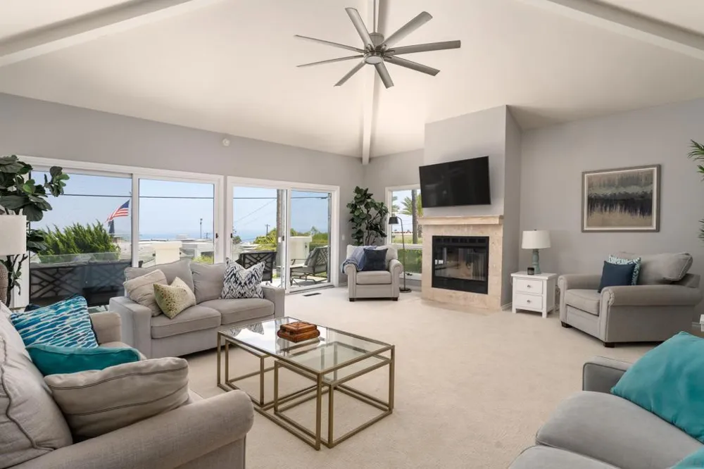 5918 Germaine Ln La Jolla, CA 92037