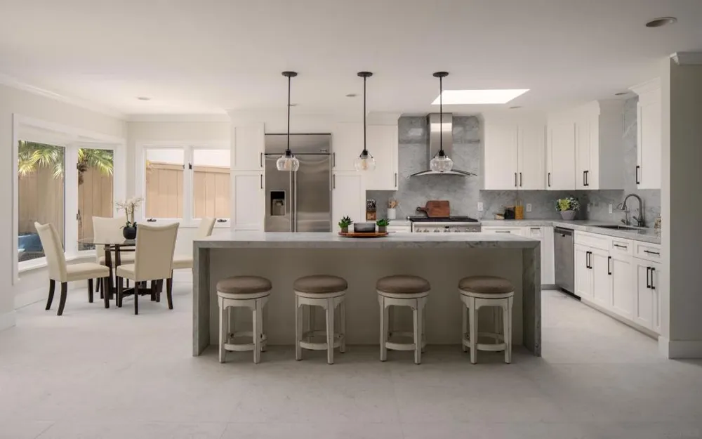 5918 Germaine Ln La Jolla, CA 92037