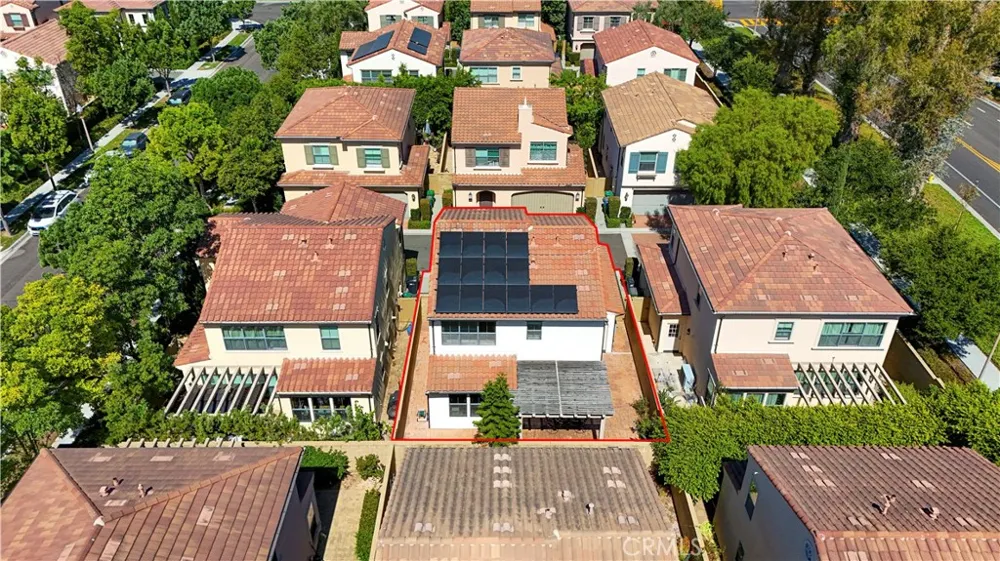 73 Wildvine Irvine, CA 92620