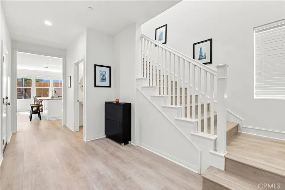 73 Wildvine Irvine, CA 92620