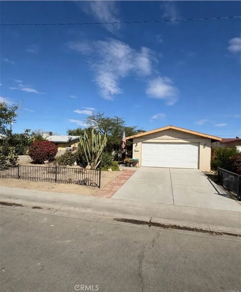 83558 Tourmaline Indio, CA 92201