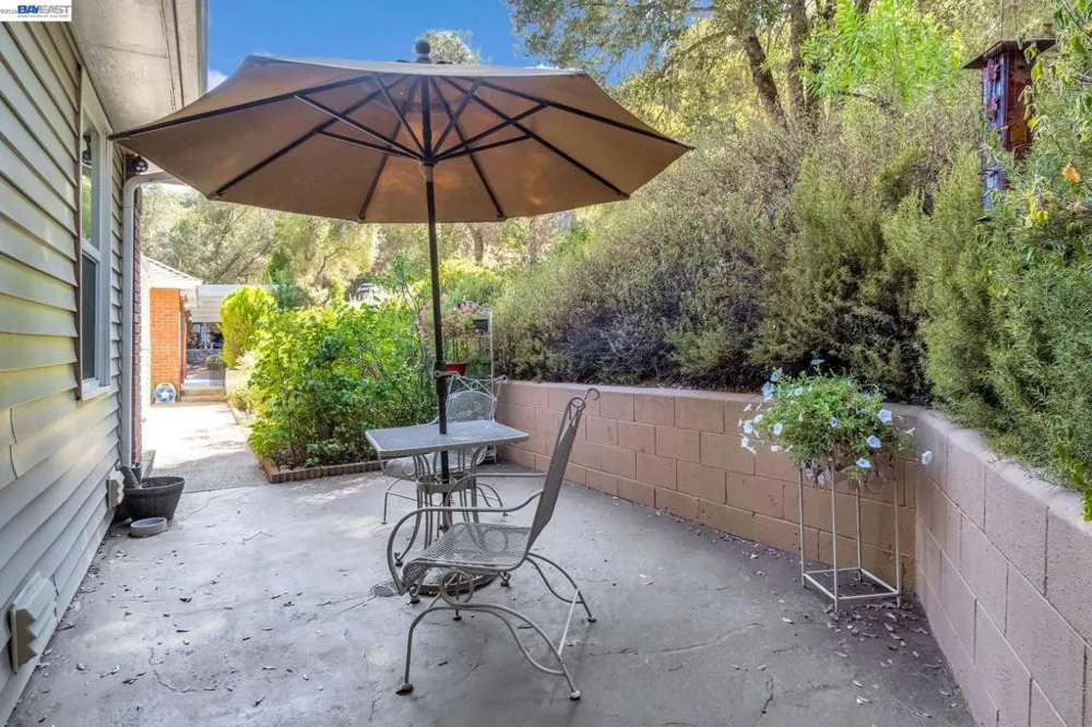 39309 Forest Park Ln Oakhurst, CA 93644
