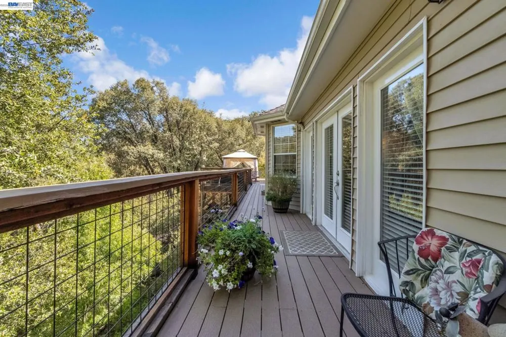 39309 Forest Park Ln Oakhurst, CA 93644