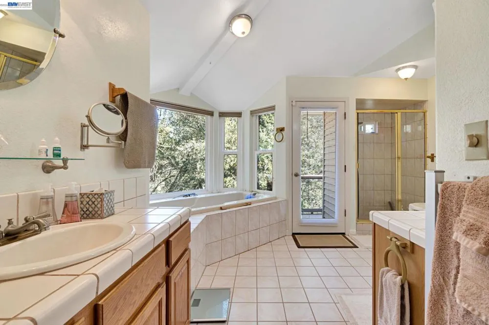 39309 Forest Park Ln Oakhurst, CA 93644
