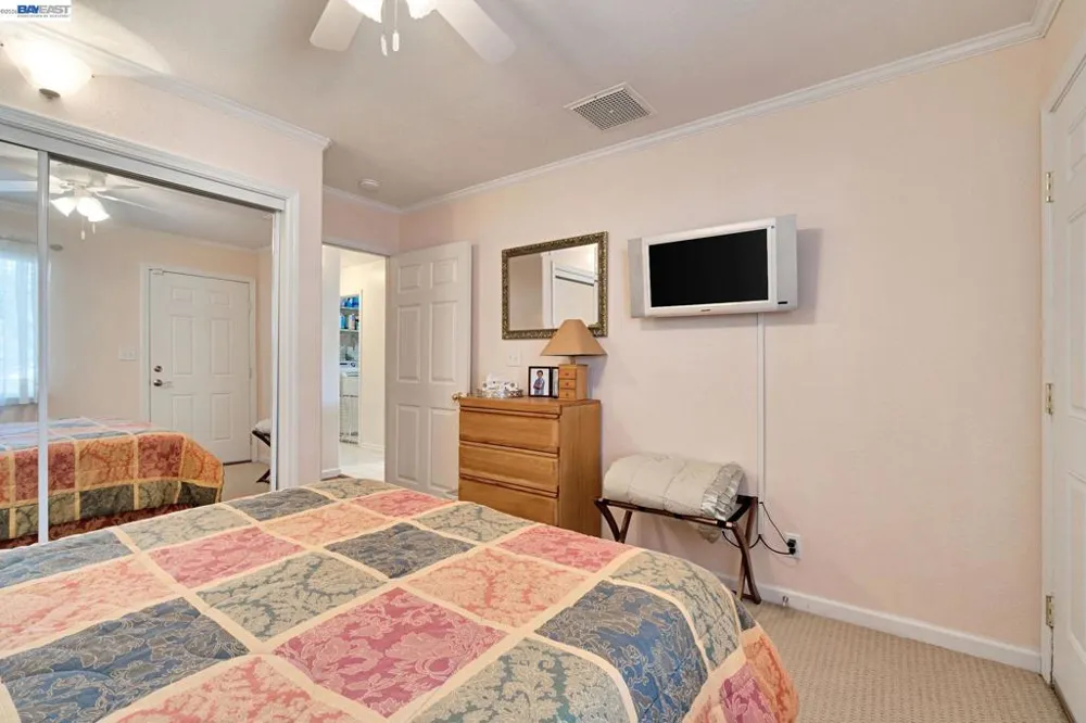39309 Forest Park Ln Oakhurst, CA 93644
