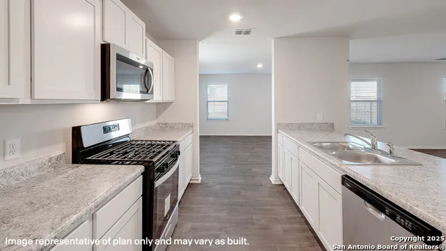 135 Purple Carib San Antonio, TX 78253