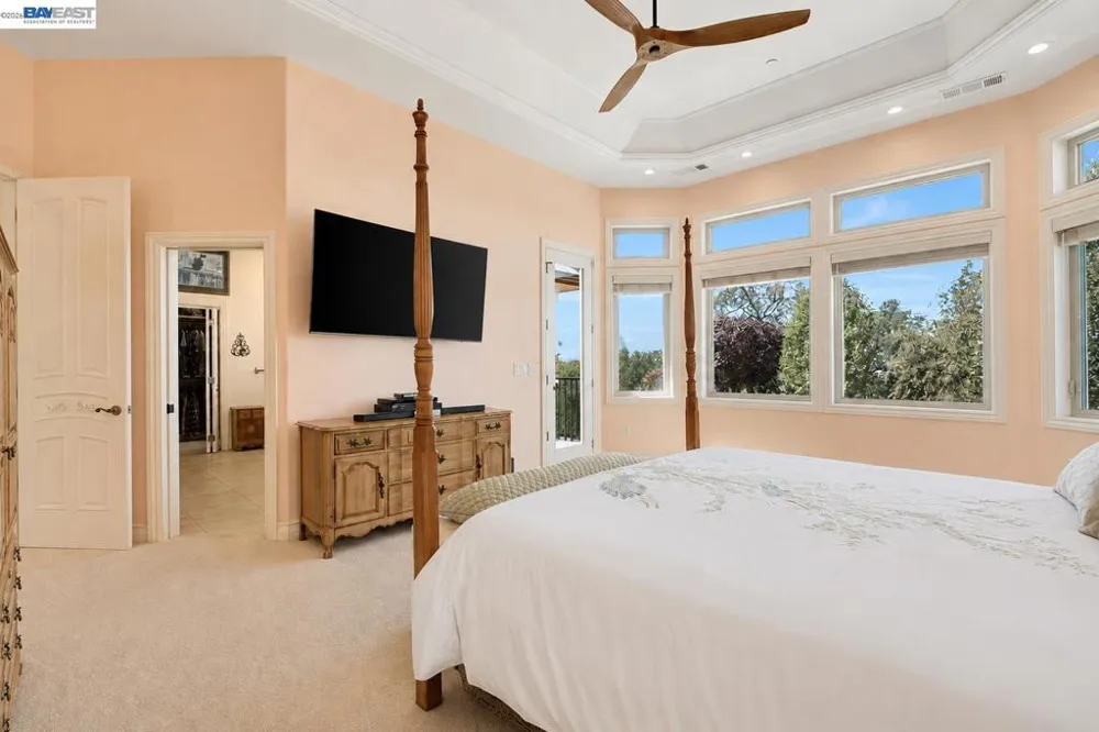 34310 Barn Owl Rd Raymond, CA 93653