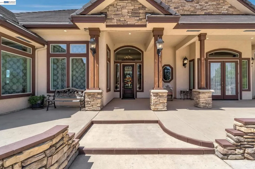 34310 Barn Owl Rd Raymond, CA 93653