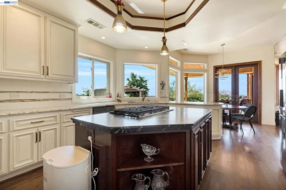 34310 Barn Owl Rd Raymond, CA 93653