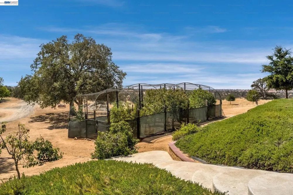 34310 Barn Owl Rd Raymond, CA 93653