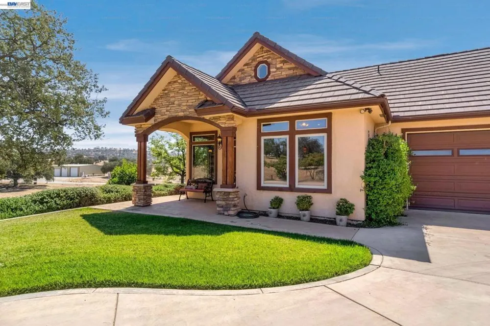 34310 Barn Owl Rd Raymond, CA 93653