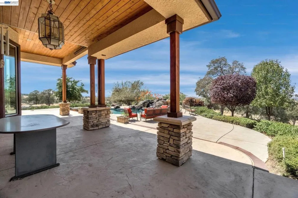 34310 Barn Owl Rd Raymond, CA 93653