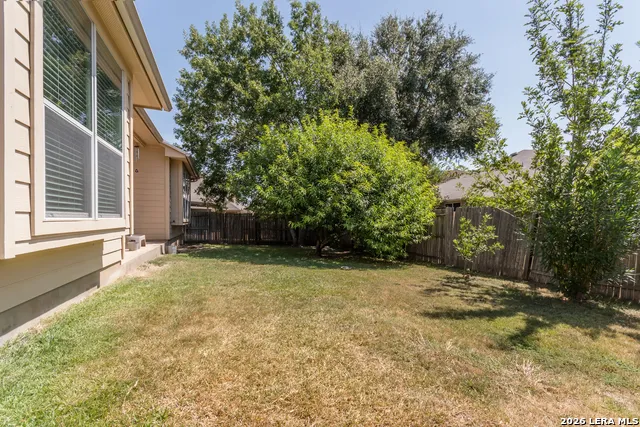 305 HILTON DR Cibolo, TX 78108