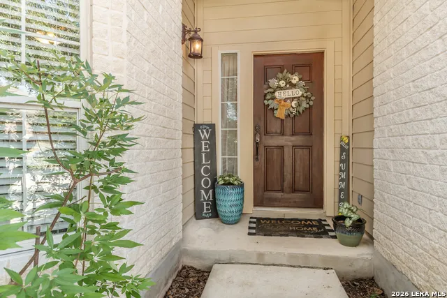 305 HILTON DR Cibolo, TX 78108