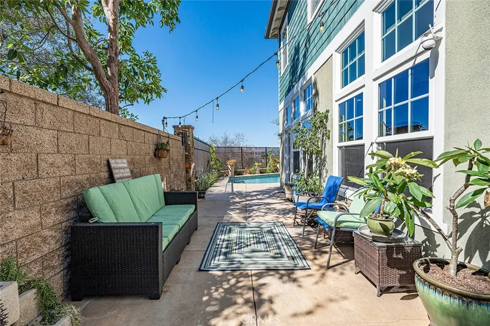 4742 Wentworth Huntington Beach, CA 92649