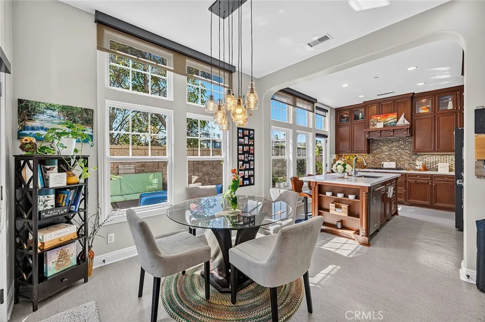 4742 Wentworth Huntington Beach, CA 92649
