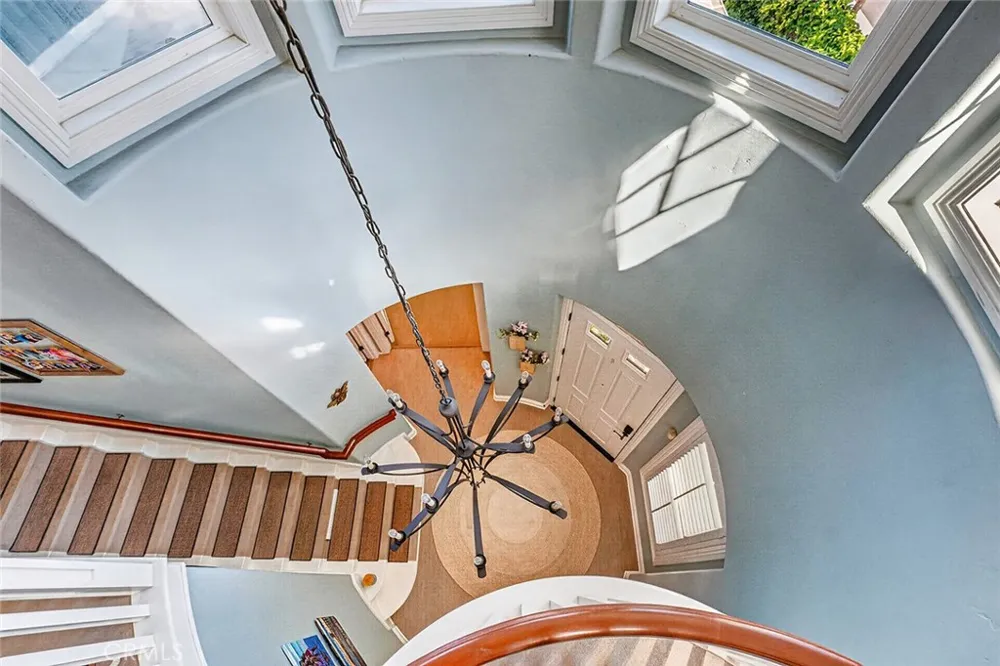4742 Wentworth Huntington Beach, CA 92649