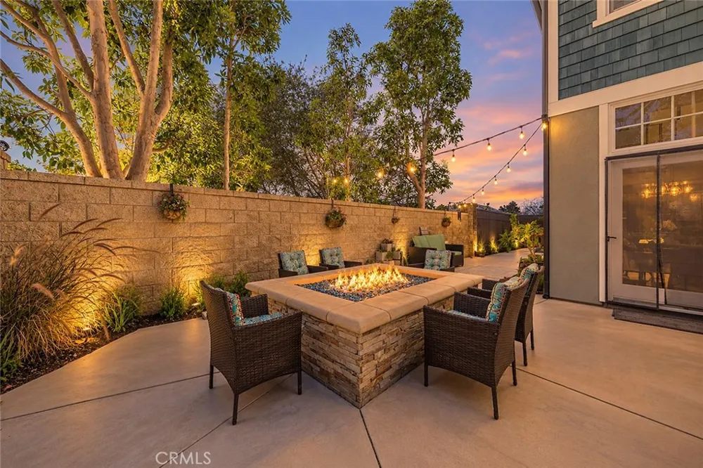 4742 Wentworth Huntington Beach, CA 92649