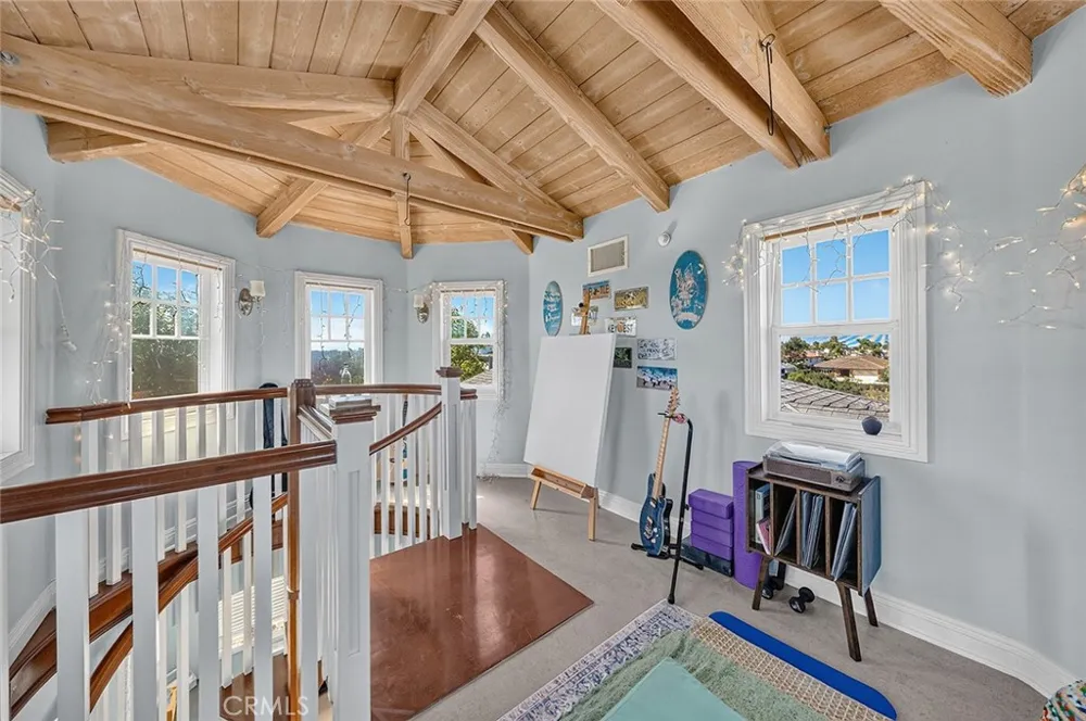 4742 Wentworth Huntington Beach, CA 92649