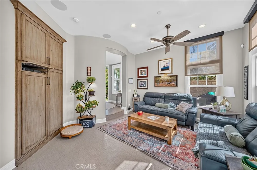 4742 Wentworth Huntington Beach, CA 92649