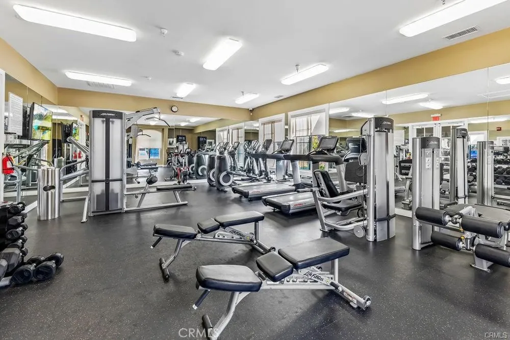 4742 Wentworth Huntington Beach, CA 92649