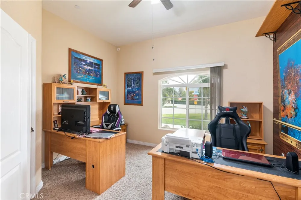 947 W Commonwealth Avenue Hemet, CA 92543
