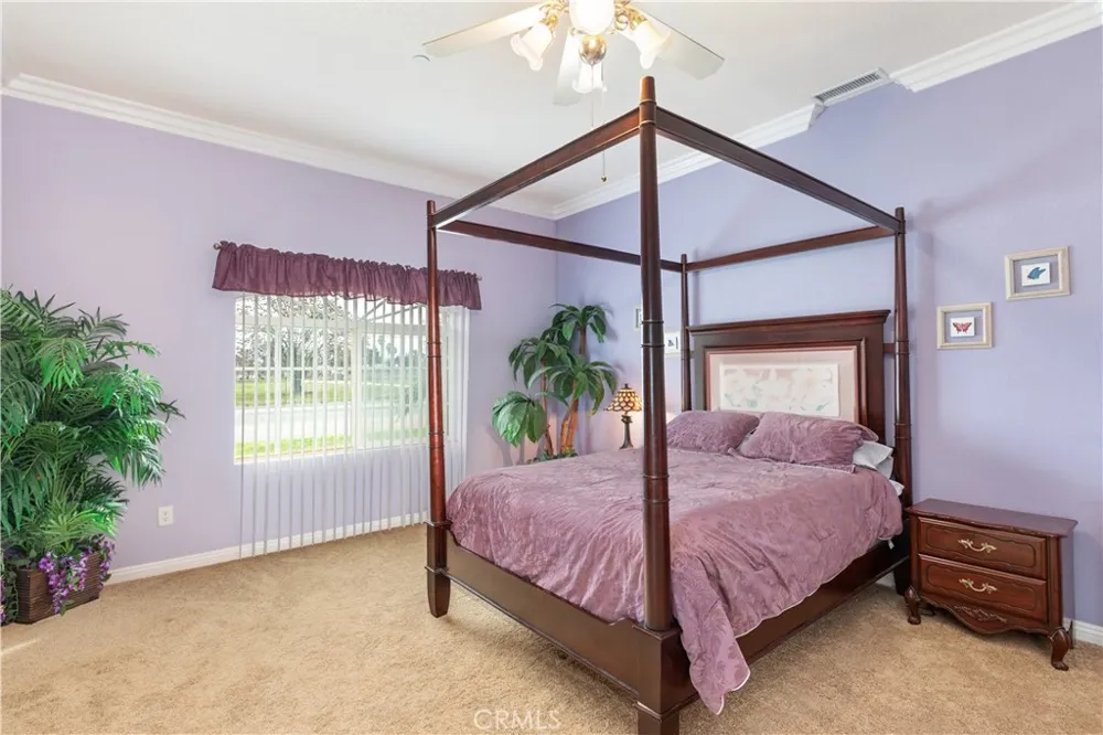 947 W Commonwealth Avenue Hemet, CA 92543