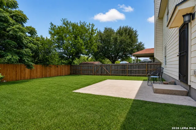 8807 LAGUNA FLS San Antonio, TX 78251