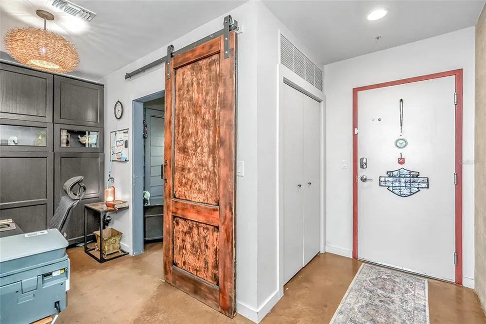 2001 E 2ND AVENUE #27 Tampa, FL 33605