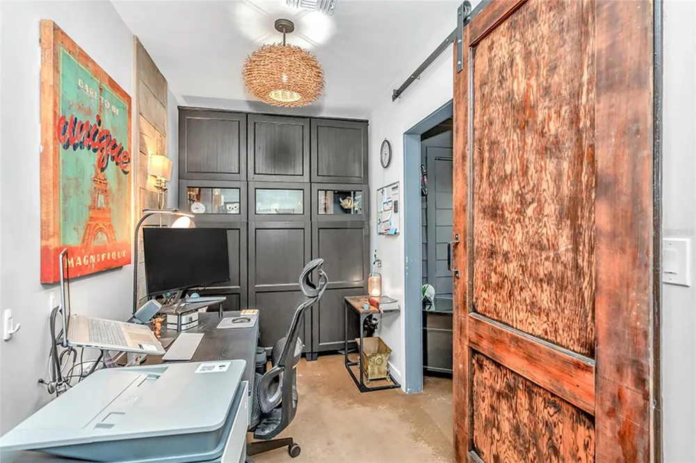 2001 E 2ND AVENUE #27 Tampa, FL 33605