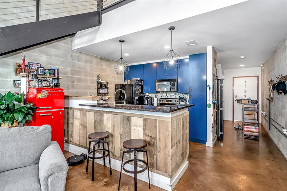 2001 E 2ND AVENUE #27 Tampa, FL 33605