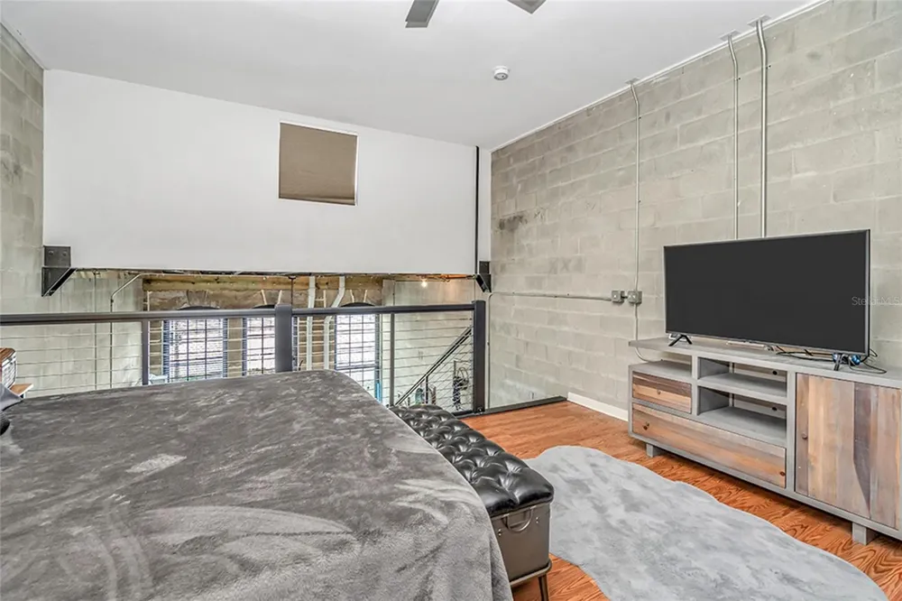 2001 E 2ND AVENUE #27 Tampa, FL 33605