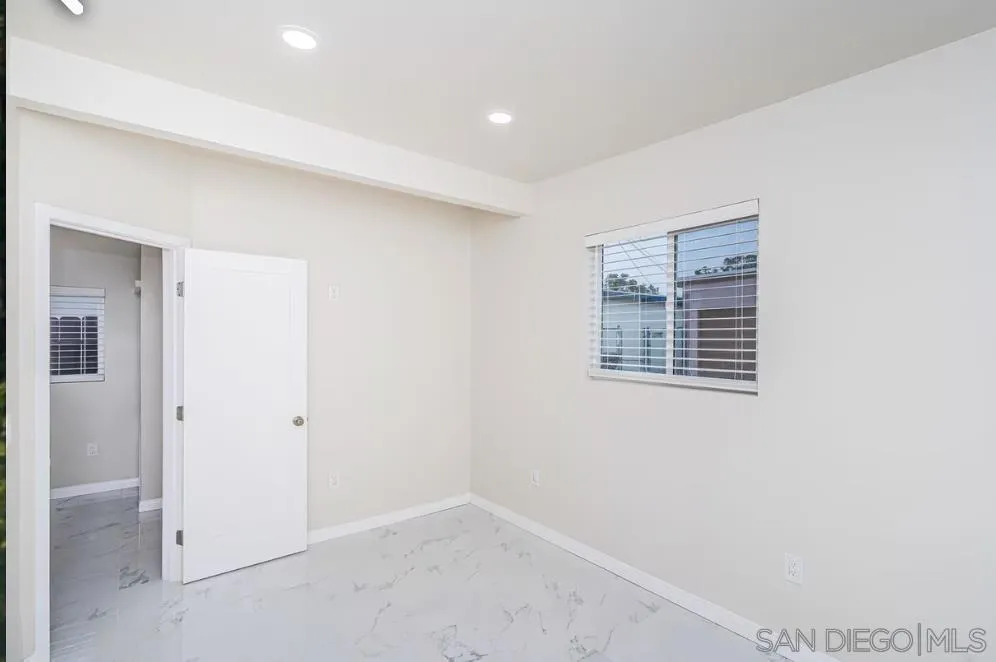 4919 Coconino way San Diego, CA 92117
