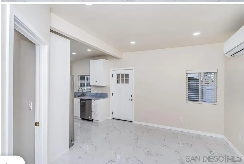 4919 Coconino way San Diego, CA 92117