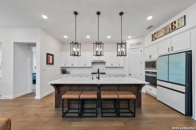 5718 HURON DR New Braunfels, TX 78130