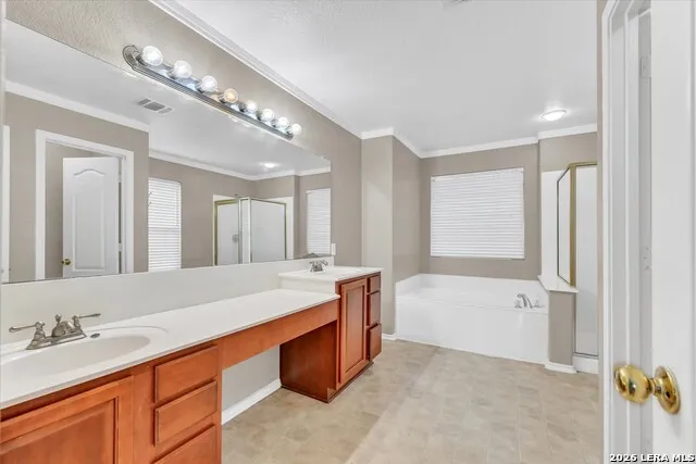 4750 Branching Bay San Antonio, TX 78259