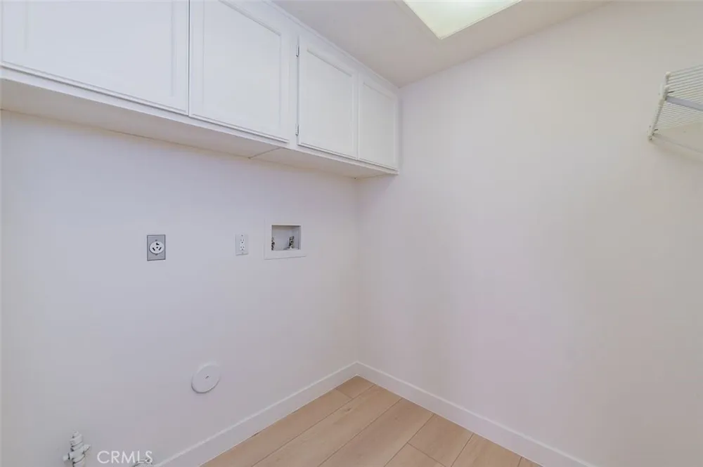 15 Harborcrest Irvine, CA 92604