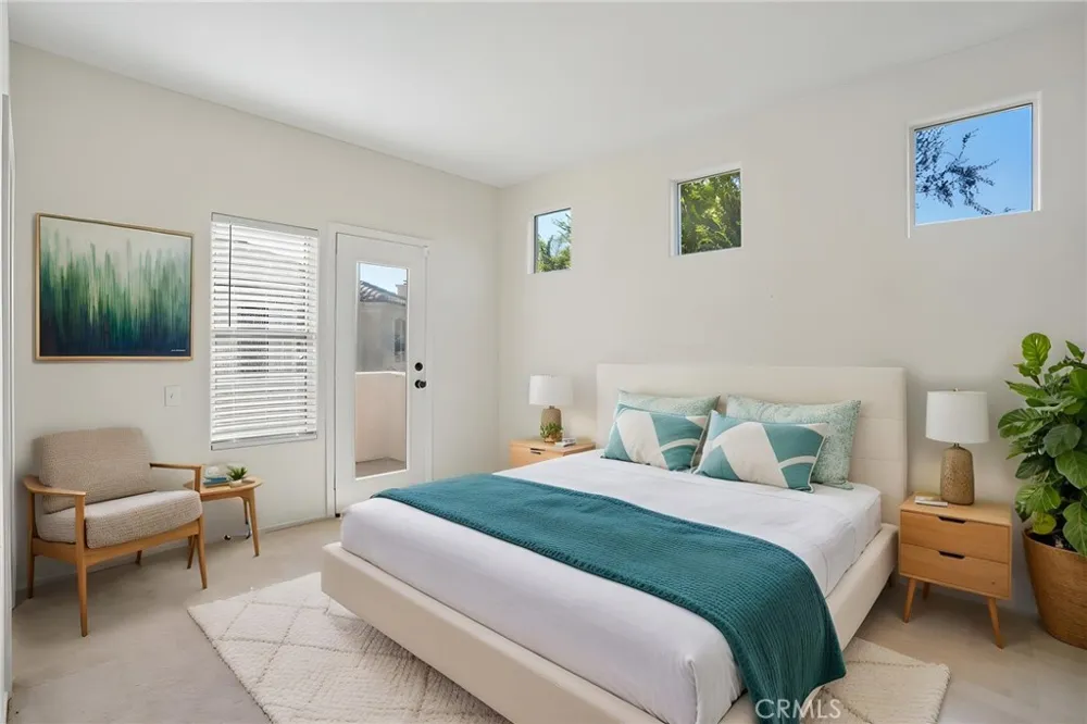 11479 Amberridge Court Moorpark, CA 93021