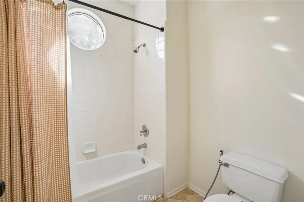 11479 Amberridge Court Moorpark, CA 93021