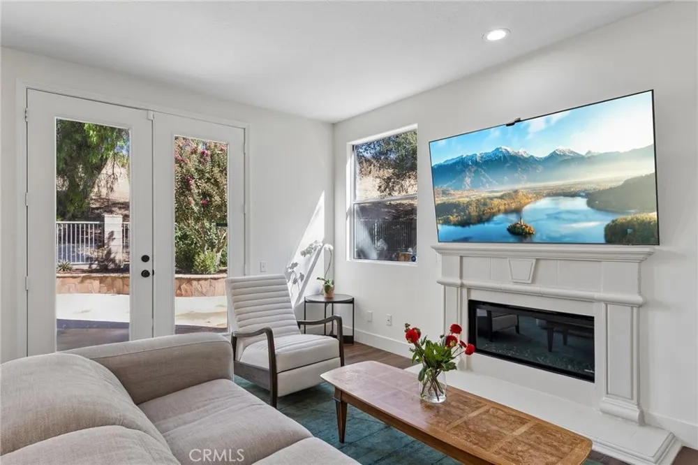 11479 Amberridge Court Moorpark, CA 93021