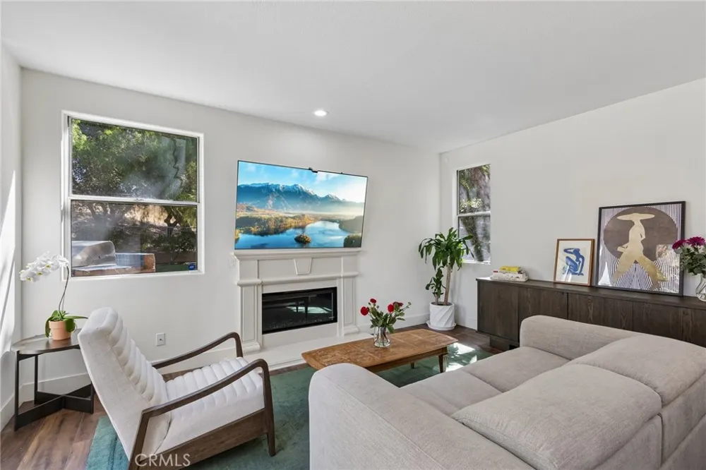 11479 Amberridge Court Moorpark, CA 93021