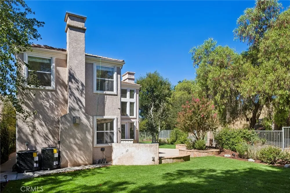 11479 Amberridge Court Moorpark, CA 93021