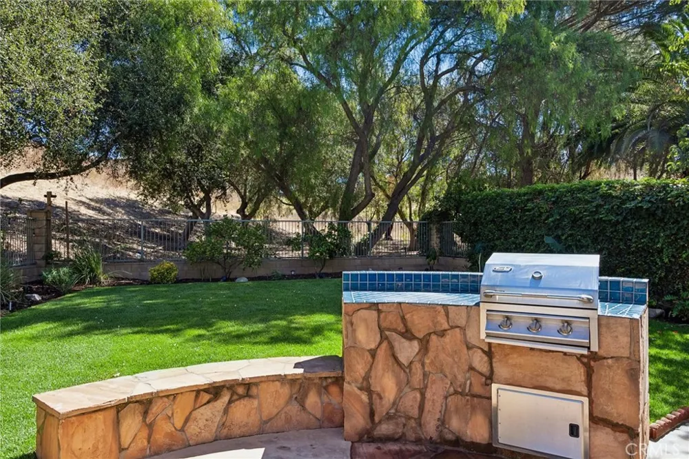 11479 Amberridge Court Moorpark, CA 93021