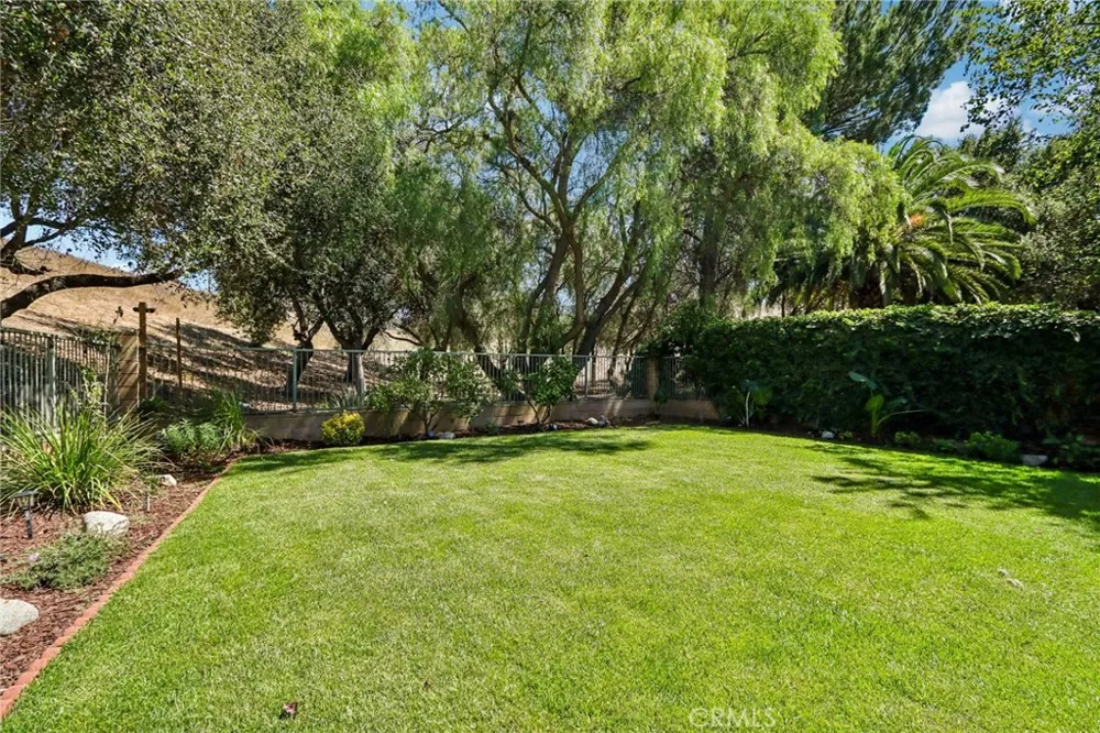 11479 Amberridge Court Moorpark, CA 93021