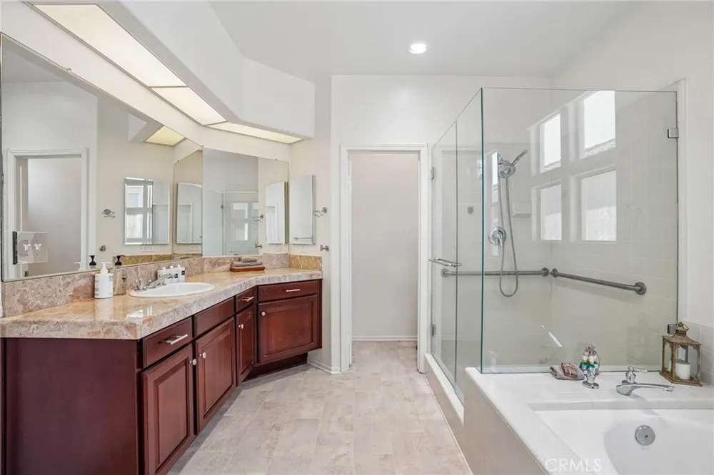 11479 Amberridge Court Moorpark, CA 93021