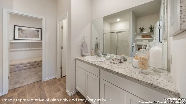 231 Violet Sylph San Antonio, TX 78253