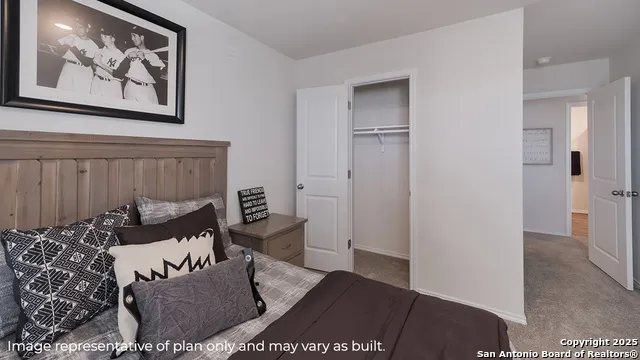 231 Violet Sylph San Antonio, TX 78253
