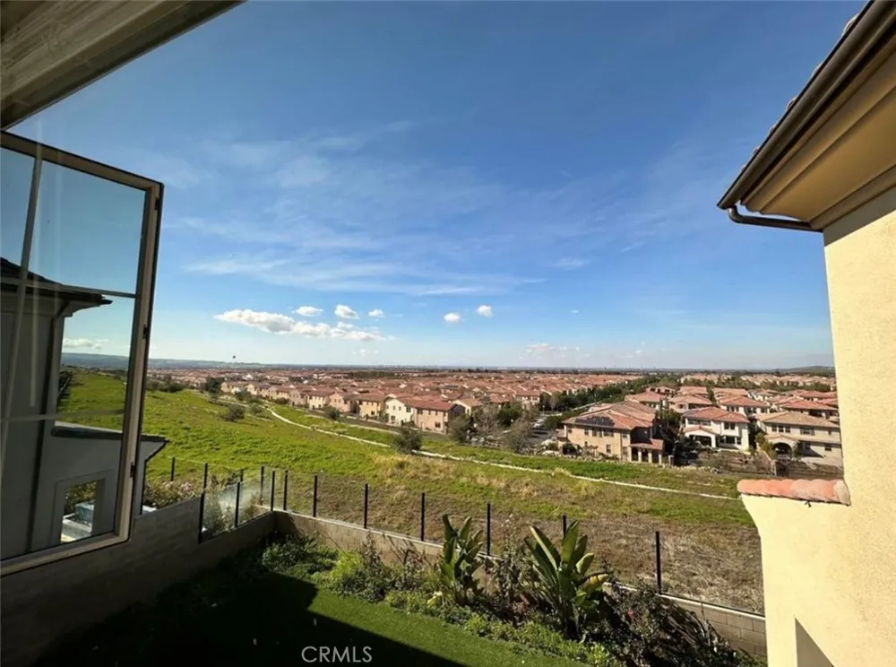114 Spacial Irvine, CA 92618