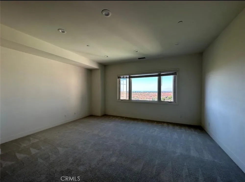 114 Spacial Irvine, CA 92618
